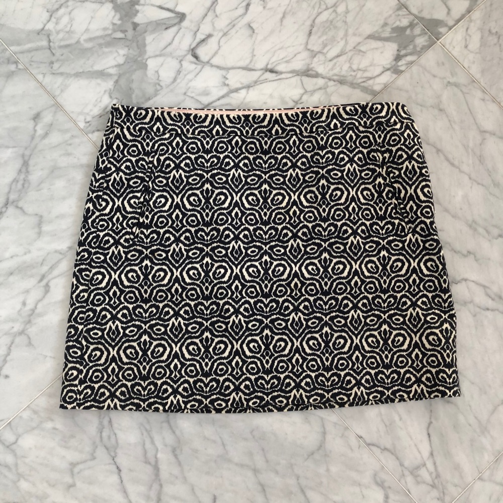 JCREW Black and White Mini Skirt (size 4)